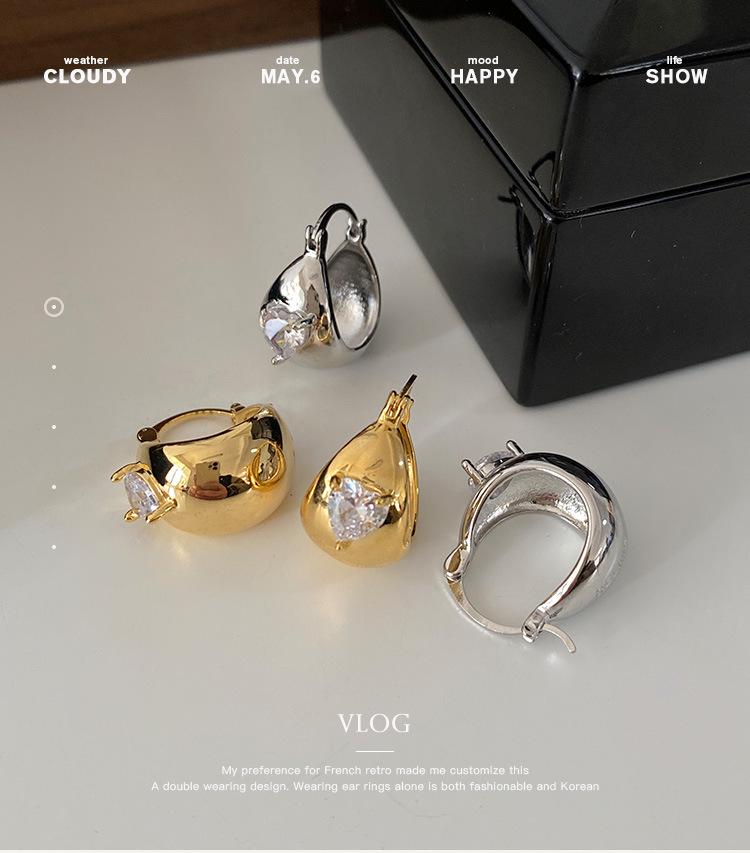 Zircon Heart U-Shaped Minimalist Metal Earrings – Versatile Korean & Western Style Ear Hoops for Women
