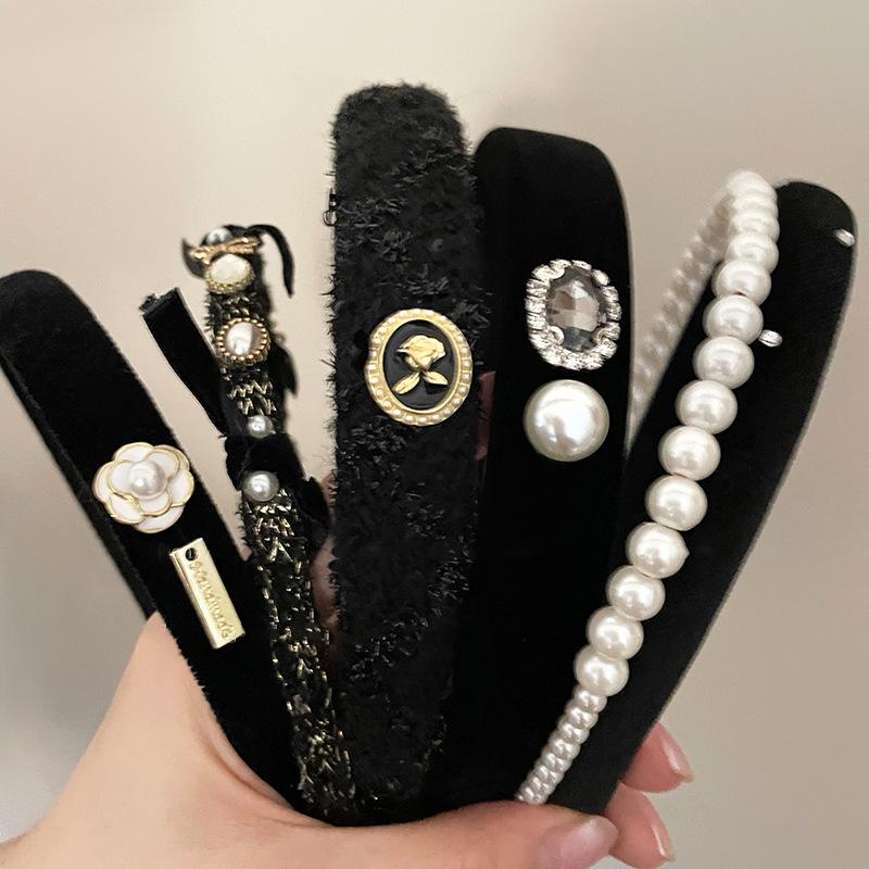 Rose Black Velvet Hair Bands For Women Classic Popular Korea Design Camellia Pearl Ribbon Headdress Head Wrap Headband