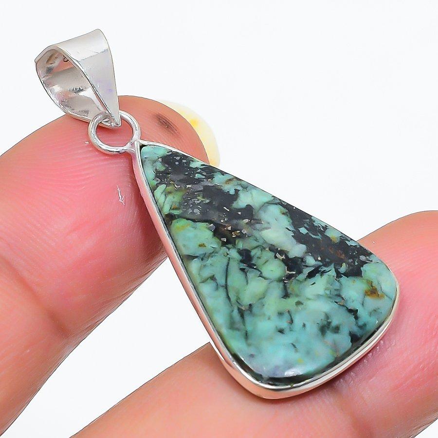 

Подвеска из стерлингового серебра 925 пробы с натуральным хризопразом 1,58 дюйма S2u08