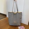 Gestreifte kontrastfarbene Canvas-Tasche 2025 neue koreanische Ins-Freizeittasche einzelne Schulter große Kapazität Tragetasche Einkaufstasche
