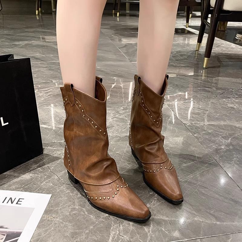 Western cowboy boots thick heel short boots women's 2025 new autumn knight boots pointed rivets retro trouser boots
