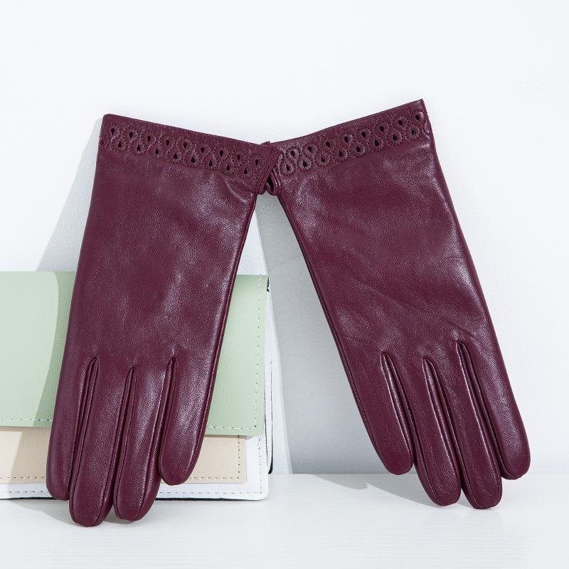 Ladies Sheepskin Gloves Classic Solid Color Versatile Leather Spring Velvet Lining Cycling Driving Gloves Autumn