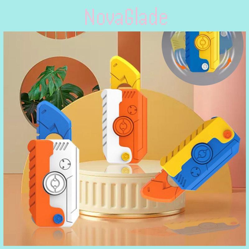 Mini Gravity Gyro Rotating Carrot Folding Shovel Model Finger Carrot Knife Pendant Tiktok Decompression Toy Plastic Material