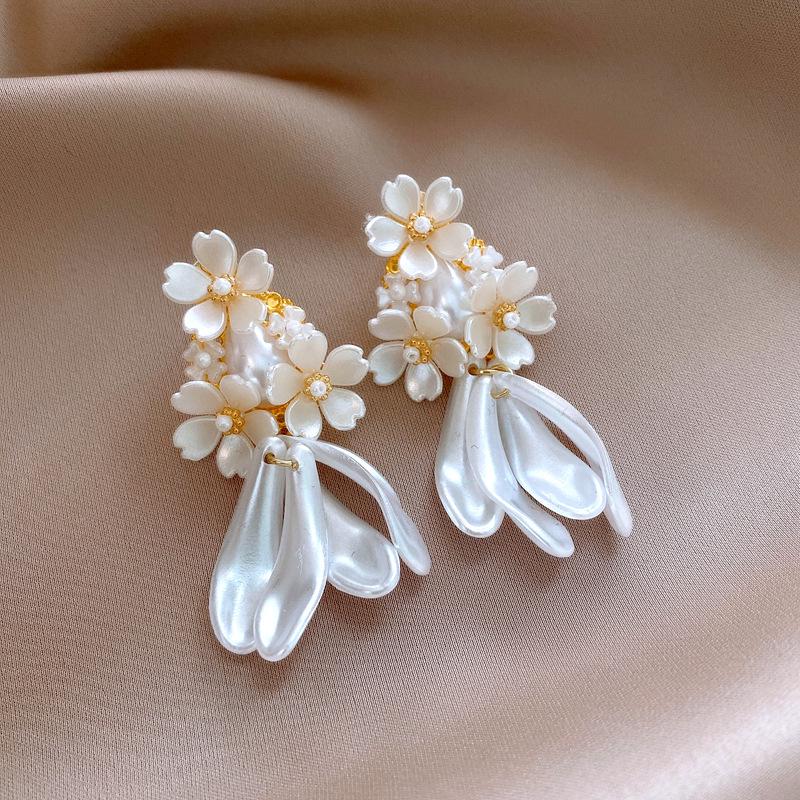 Silver Needle Zircon Pearl Tassel Earrings - Elegant Retro Design for Women