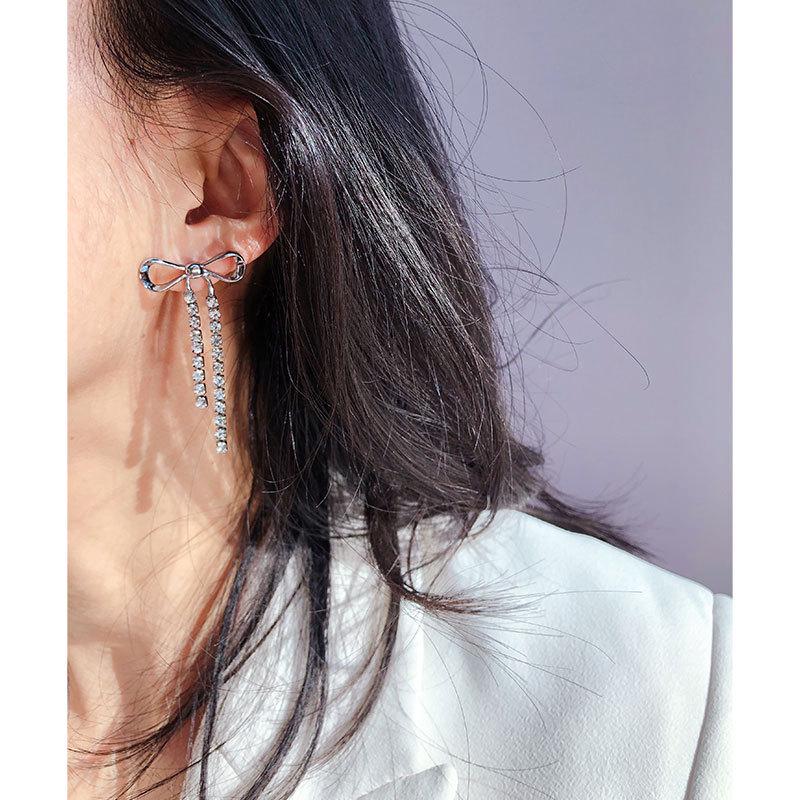 Dreamy Diamond Tassel Bow Earrings: Rococo Style, Sweet Cool Girl, Light Luxury, Preppy Studs.