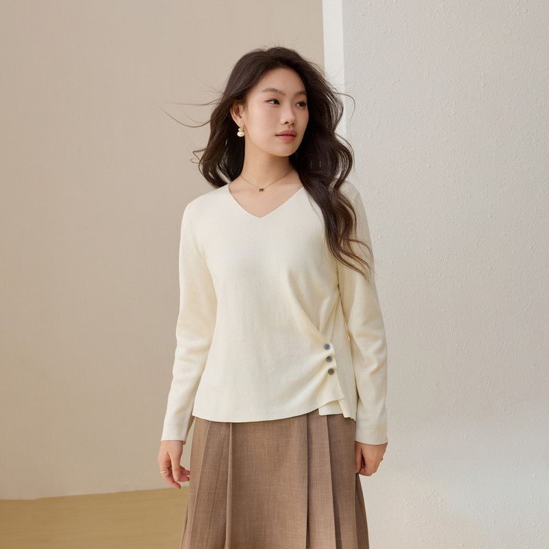 [Gentle Style V-Neck Knitted Sweater] Xianlixiu Plus Size Women's Korean Design Top for Plus-Size Women, New Spring Collection