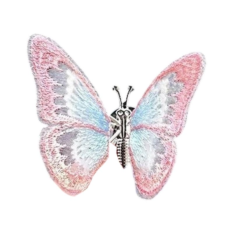 

Dynamic Wind Activated Butterfly Dashboard Ornament With Realistic Flapping Motion ABS Car Accessory For Women Drivers 1