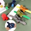 7 Culori , Jucărie de Pluș Dinozaur Umplută Brățară Curea Cadou , Aproximativ 9CM. Jucărie plușată tip păpușă cu palme