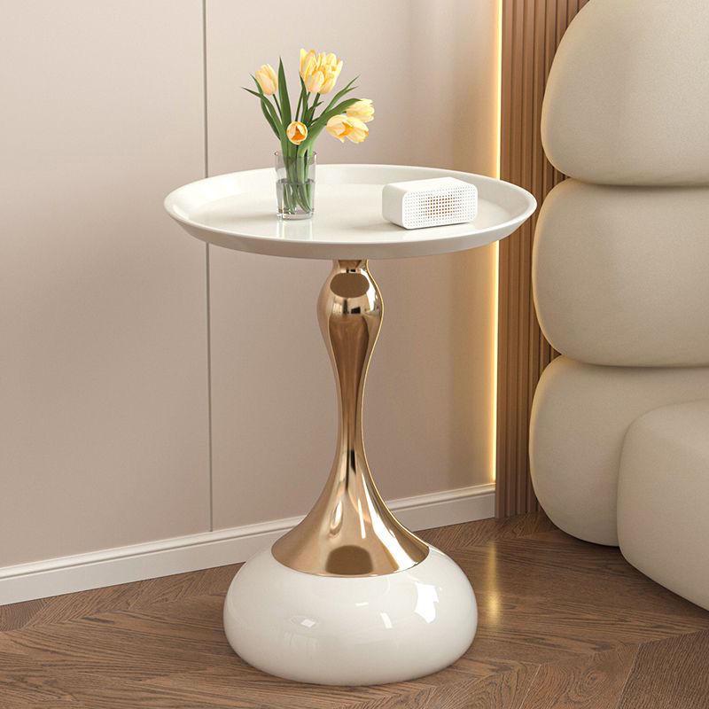 French Slim Waist Wrought Iron Side Table: European Style for Apartments, Sofas, or Bedrooms - Small Round Coffee or Bedside Corner Table