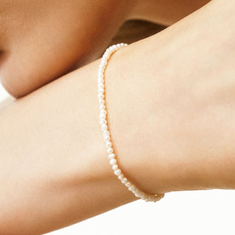

LUNNE 14k Classic Freshwater Pearl Bracelet (14k Gold) #LFB01 19cm