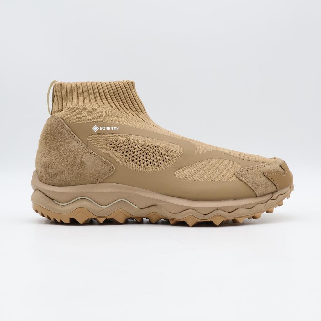 D1GD245502 nonnative A Mizuno Wave Mujin TL Mid GORE-TEX Cognac (Men's)