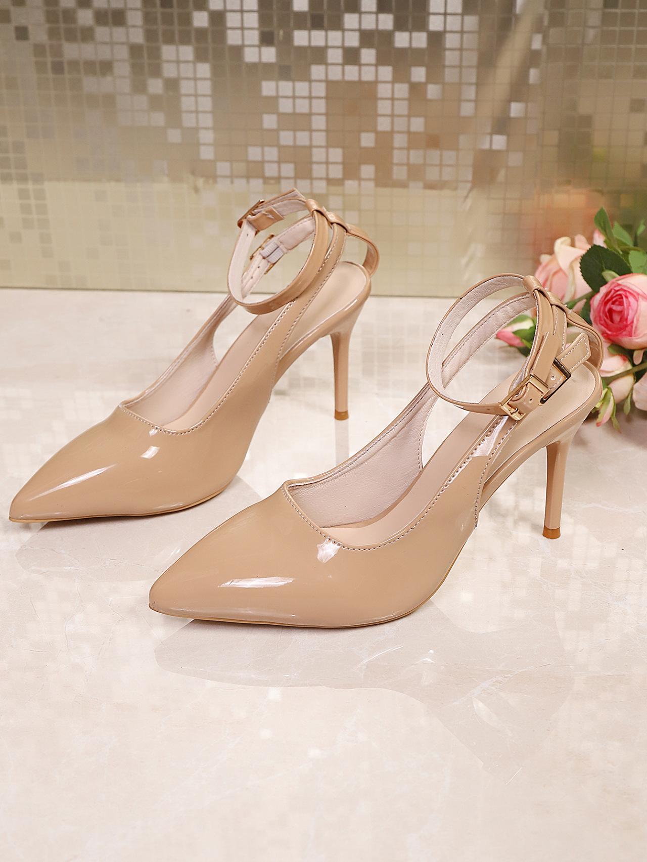 

European and American sexy pointed and beautiful one-word buckle high heels 22 summer new bag head shallow mouth thin heel empty sandals 34 абрикосовый