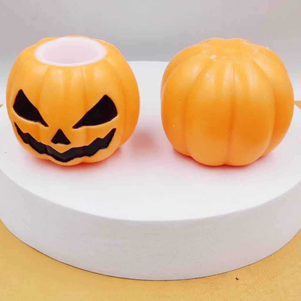 Halloween Pumpkin Decompression Toy Stress Reduction Creative Squeeze Pumpkin Toy for Halloween Goody Bags Party Favors