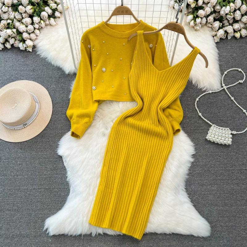 Loose knitted sweater two-piece women's clothing top autumn and winter new thin sweater set skirt