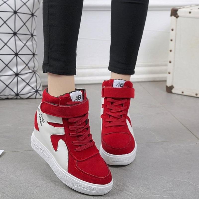 Fashion Baskets Rouges À L'offre Elles Compensées Pour Femmes, Chaussures Montantes Noires, 2024