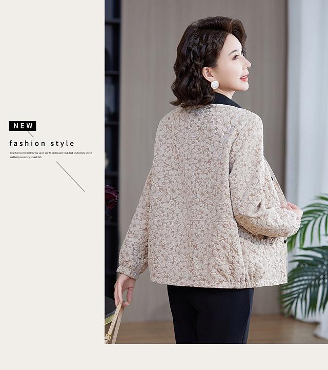 2026 Stylish Women's Lapel Jacket - Fashionable Slimming Shirt for Middle-Aged Moms
