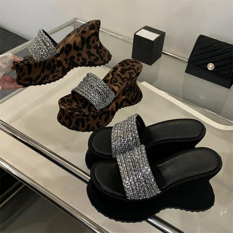 Fashion Summer Women Slippers New Fashion Diamond Leopard Print Wedges Heels Women's Sandals Open Toe Party Slide Shoes Zapatos De Mujer