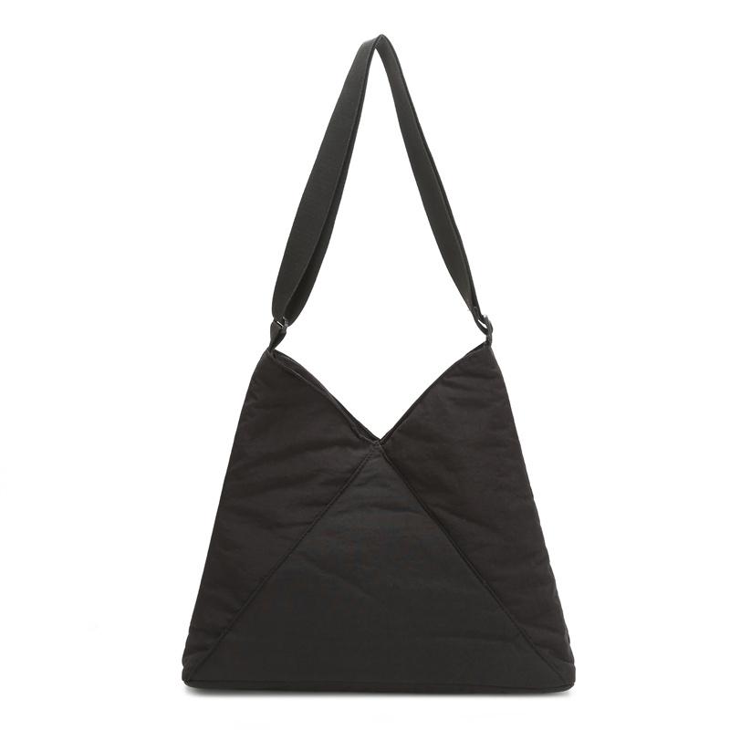 Tote Bag Women's Lightweight Shoulder Bag Commuter Fashionable Outdoor Crossbody Bag