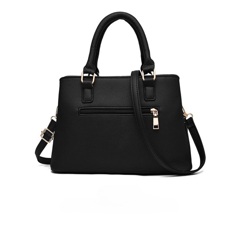 Women's Bags New Fashion Trend Embroidered Ladies Handbags Large Capacity Shoulder Messenger Bag
