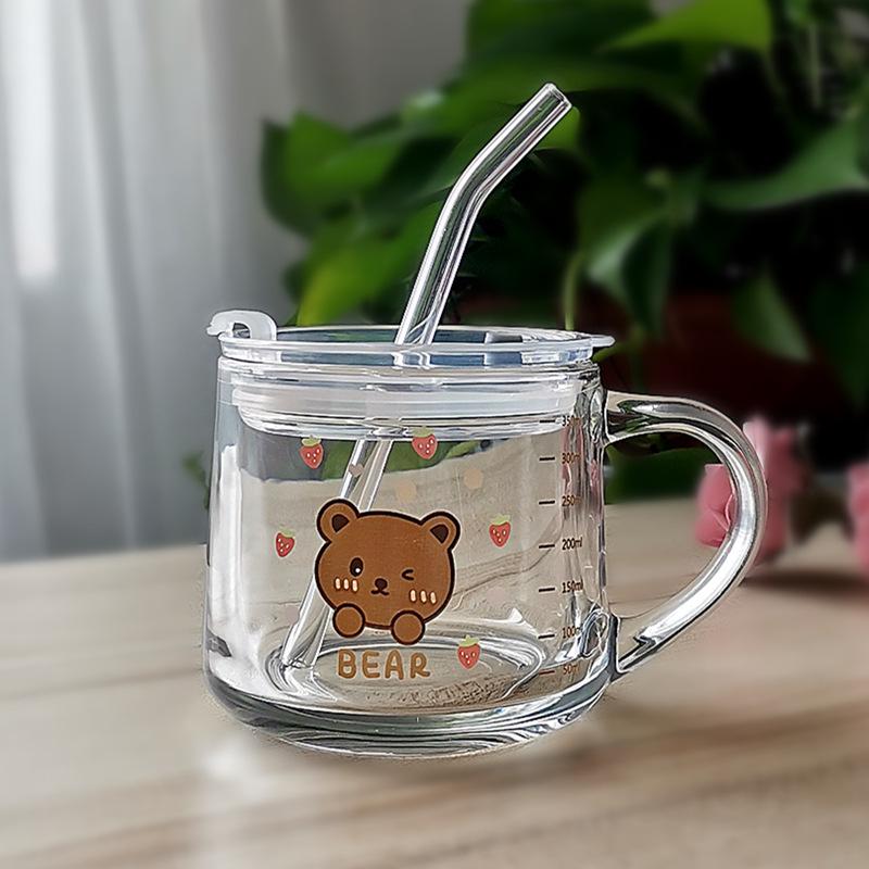 Cupa de lapte drăguță din sticlă cu pai de desene animate, cu capac și linguriță, cadou personalizat.