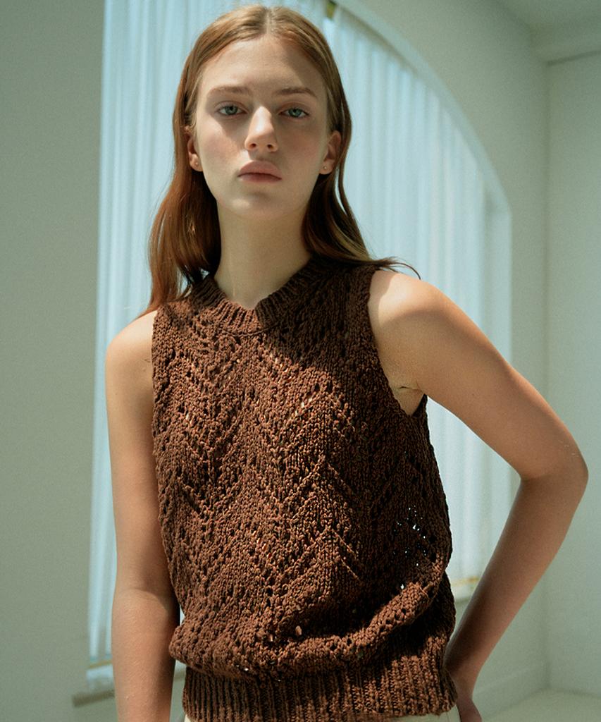 VLETI Leaf Cotton Knit Sleeveless (Brown)