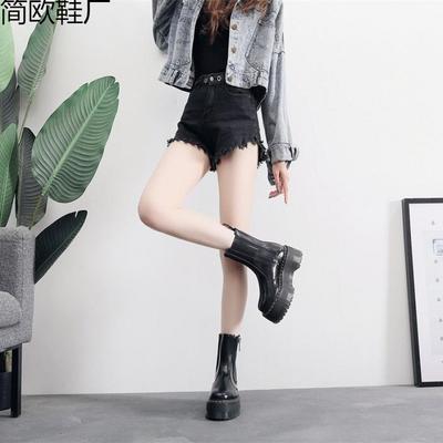 Martin Boots Chelsea Boots Women's Platform Motorcycle Boots Women's British Leather Short Boots Muffin