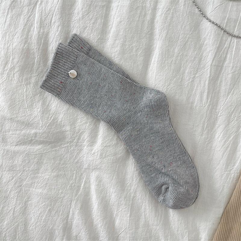 Colorful Polka Dot Yarn Shell Decorated Socks for Women, Spring and Autumn, Candy-colored Mid-calf Socks, Solid Color Sweet Pile Socks