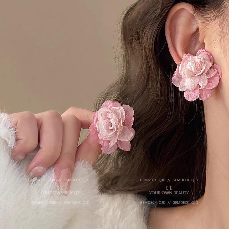 Luxurious European & American Diamond Tassel Stud Earrings for Evenings and Parties