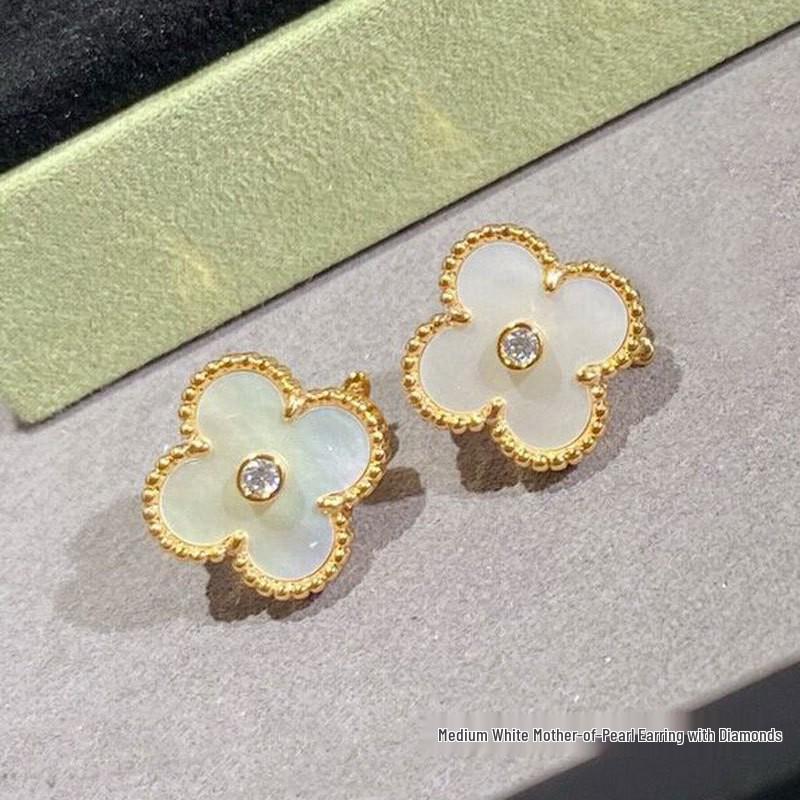 High-Version 18K Rose Gold Earrings: Four-Leaf Clover with White Mother-of-Pearl & Red Agate - Fashionable, Luxurious, INS Style.