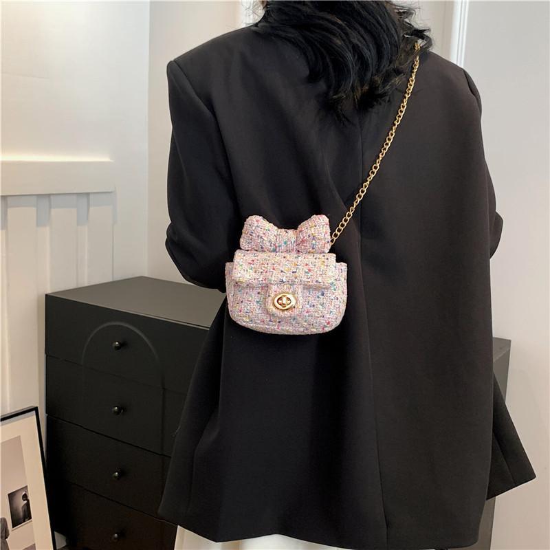 Stylish Casual Spring Knit Small Crossbody Bag With Elegant Chain Strap For Women