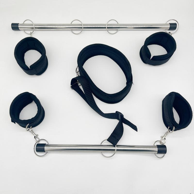 Erwachsene Sex Bar Spreizer Halsleine SM Sklaven Handschellen Fußfesseln Offener Oberschenkel Handfessel Sexspielzeug Sets Weiche Fessel Metallstäbe