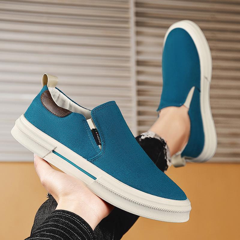 New Men Casual Shoes Male Sneaker Canvas Boys Fashion Slip-on Vulcanized Flats Non-Leather Casual Shoes Men Zapatos Hombres