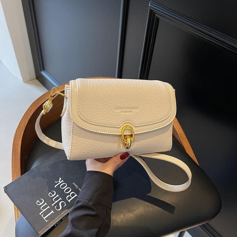 Niche design bag women's summer new simple fashion soft leather high sense retro shoulder small square bag