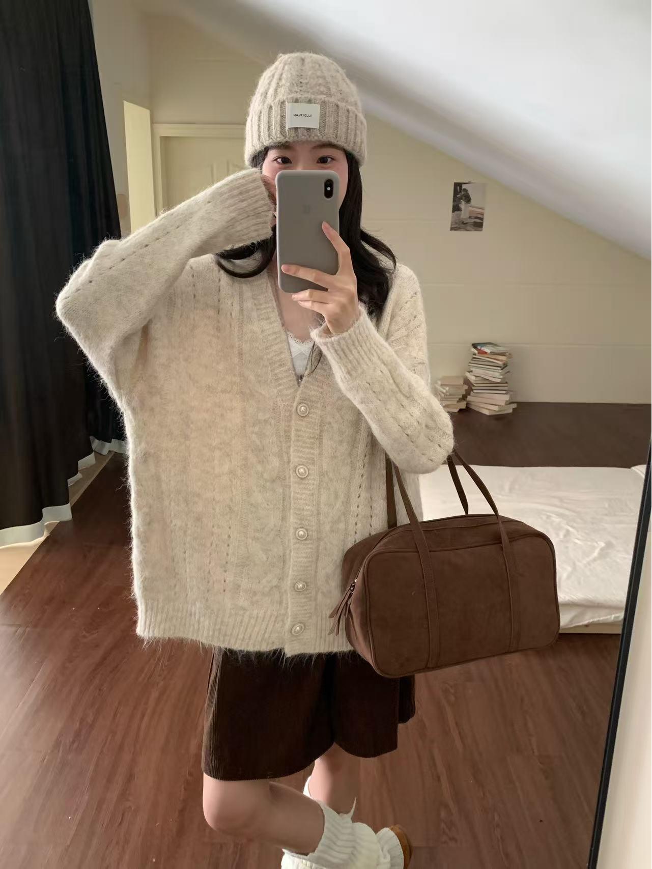 

Женский корейский кардиган крупной вязки с V-образным вырезом - Свитер-пальто в повседневном стиле для осени и зимы One Size [80-130] абрикосовый