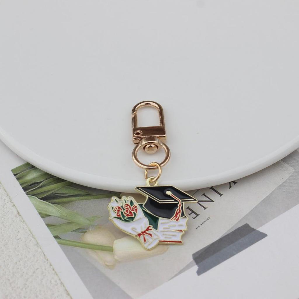 Artistic Creative Drawing Board Keychain Set for Best Friends & Couples - Fashionable Alloy Pendants