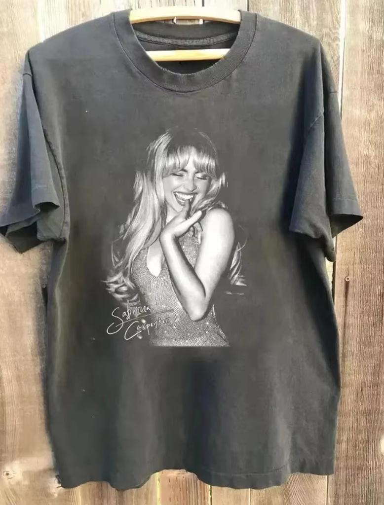 Sabrina Carpenter Concert Printed TShirt Unisexs Unisexs Unisex Shortsleeved Retro Street Y2K Casual Fashion Tops Soft Clothing