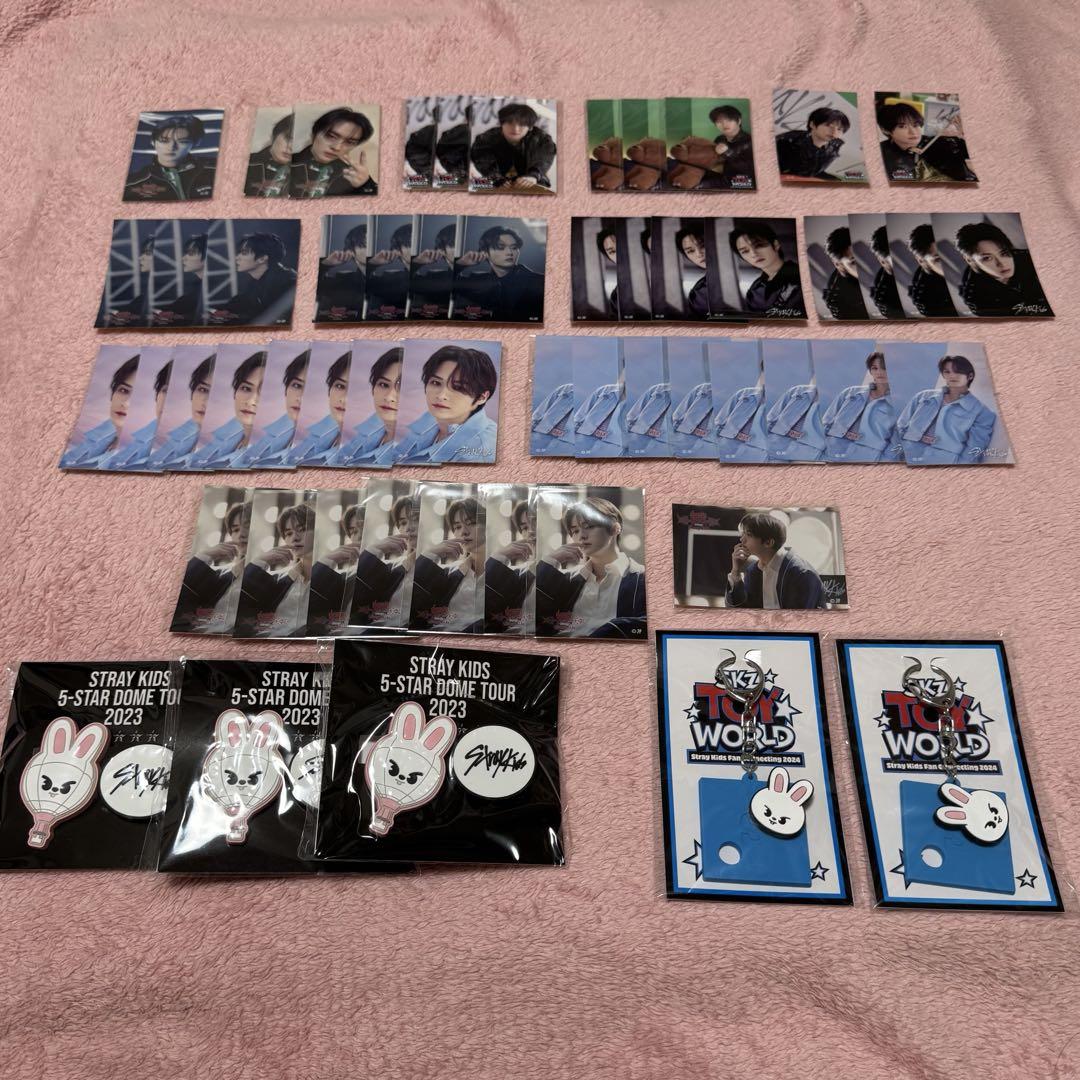 

[Б/У] лотерея FC straykids Рено Левитт