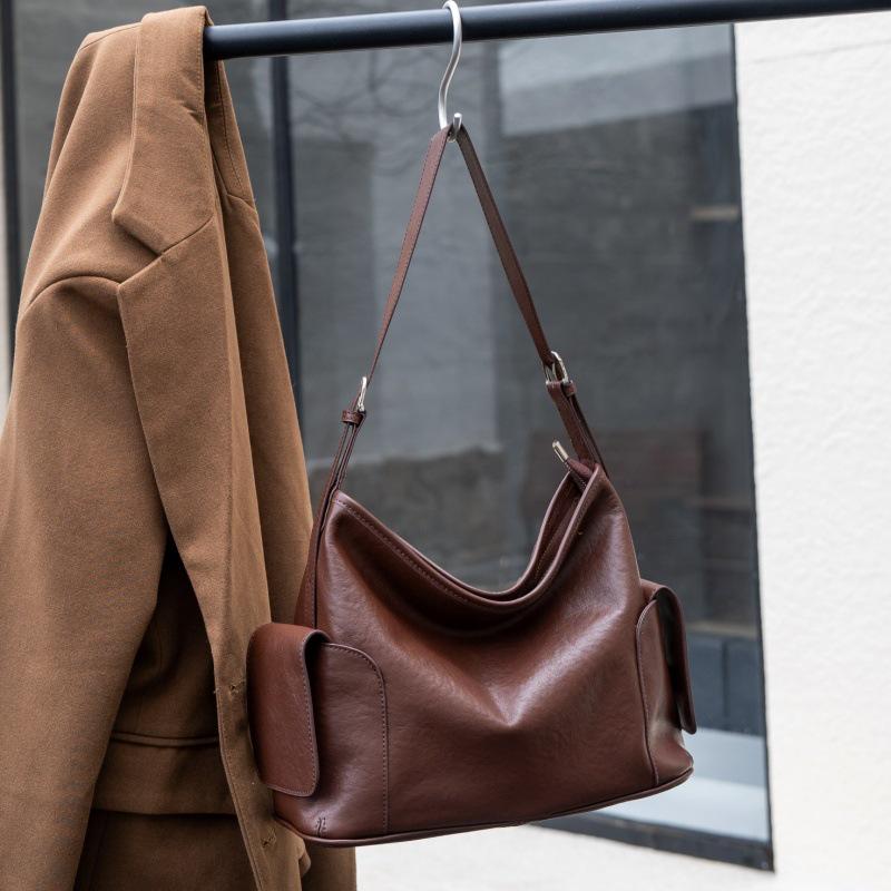 Vegetable Tanned Leather Women's Crossbody Tote - Soft, High-End Cowhide, Large Capacity, Underarm Design