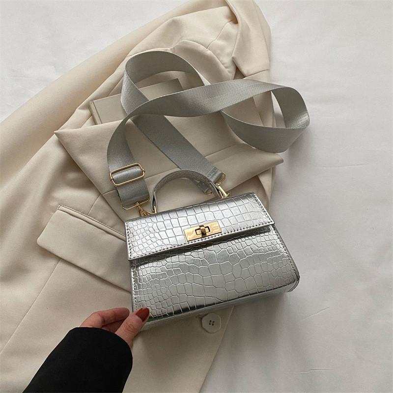 Trendy Women's Bag 2023 Spring New Arrival Minimalist Design Casual Commuter Fashion Shoulder Crossbody Bag