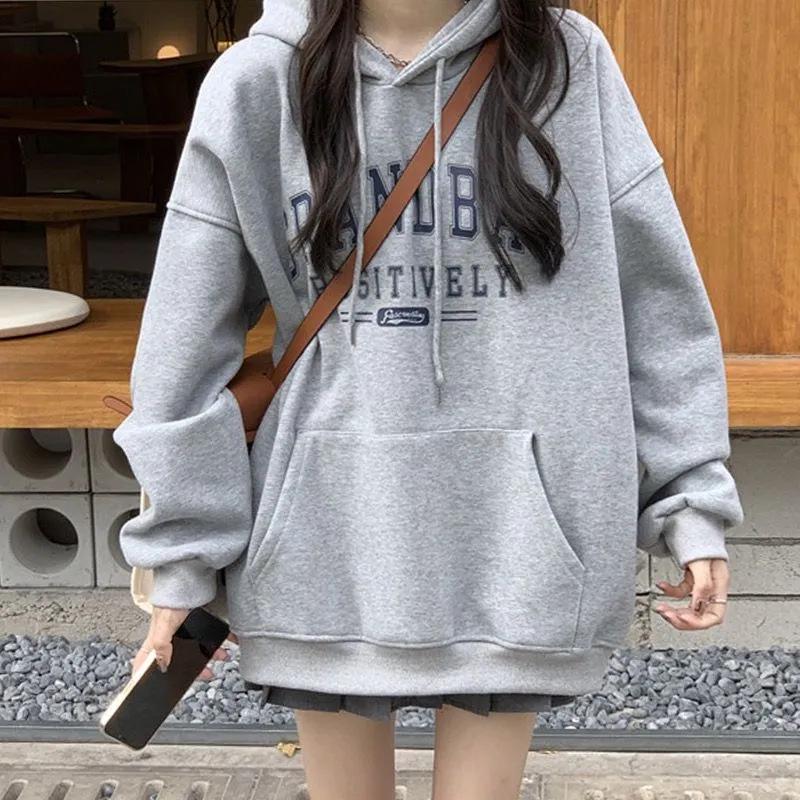 

Gray Unisex Oversized Fleece Hoodie - Versatile Winter Jacket for Students L (recommended 58-65kg)