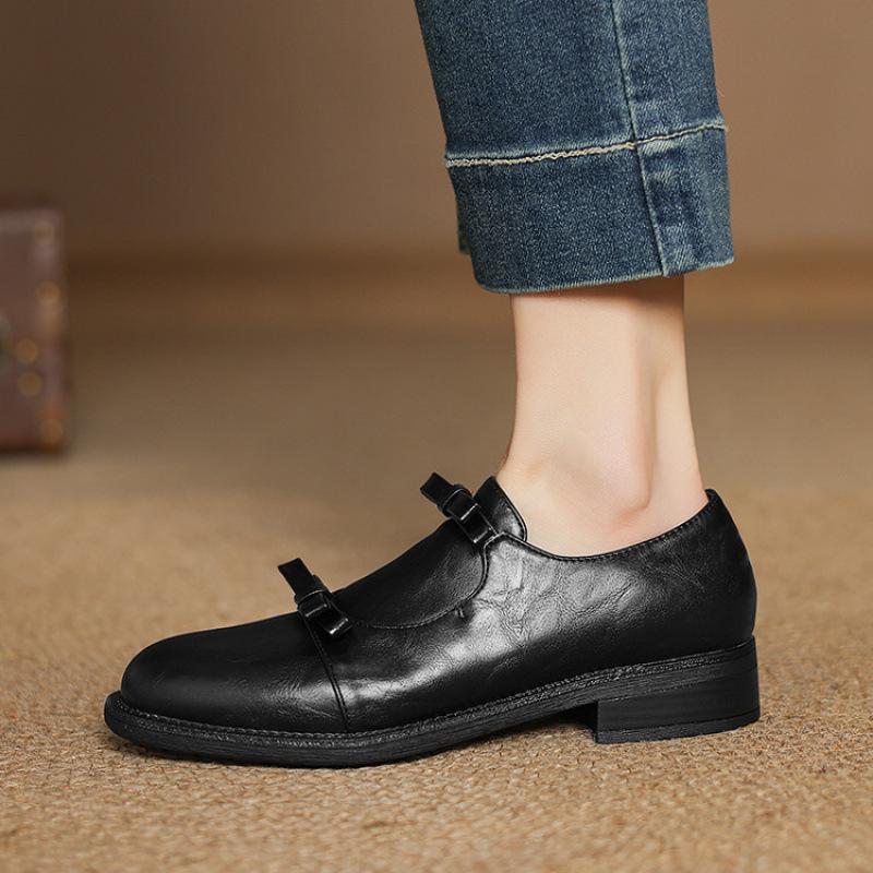 New Women's Flat Shoes Casual Solid Color Four-season Single Shoes Black Square Heel Round Head Leather Shoes One Pedal Large Size Shoes
