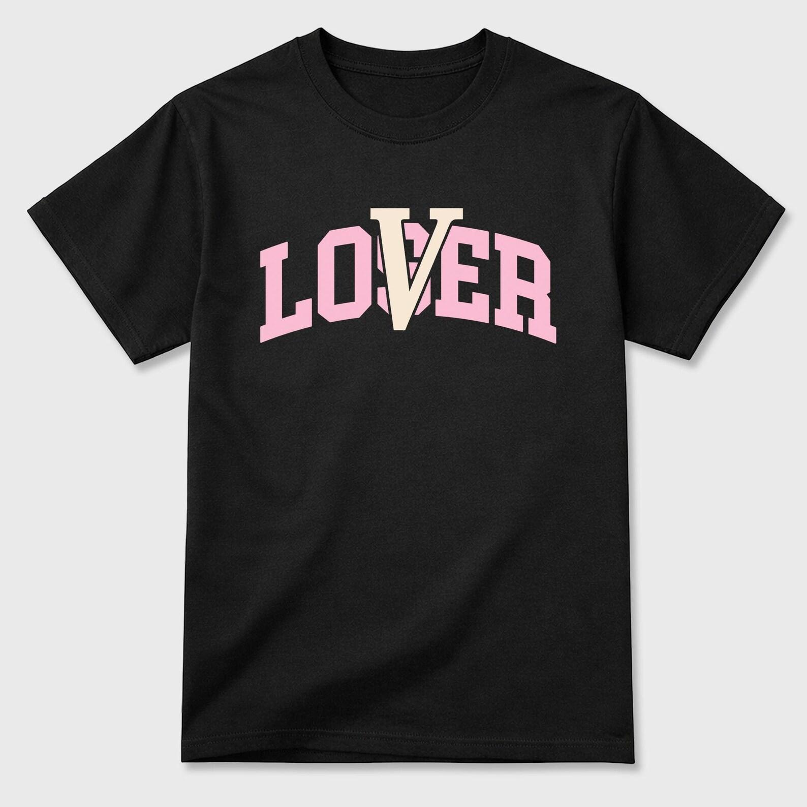 Varsity Loser Lover graphic tee. Streetwear Brand Graphic T-Shirt. 4s Iced Carmine 2XL