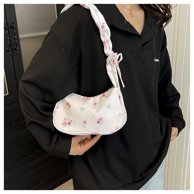 Japanese Style Ruffle Polyester Shoulder Bag Sweet Women's Armpit Handbag CLE