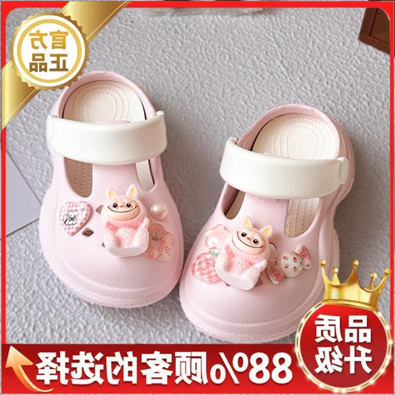 Labubu Girls' Summer clogs2026New Children's Princess Beach Sandals, Non-slip Soft Sole for Girls To Wear Outside