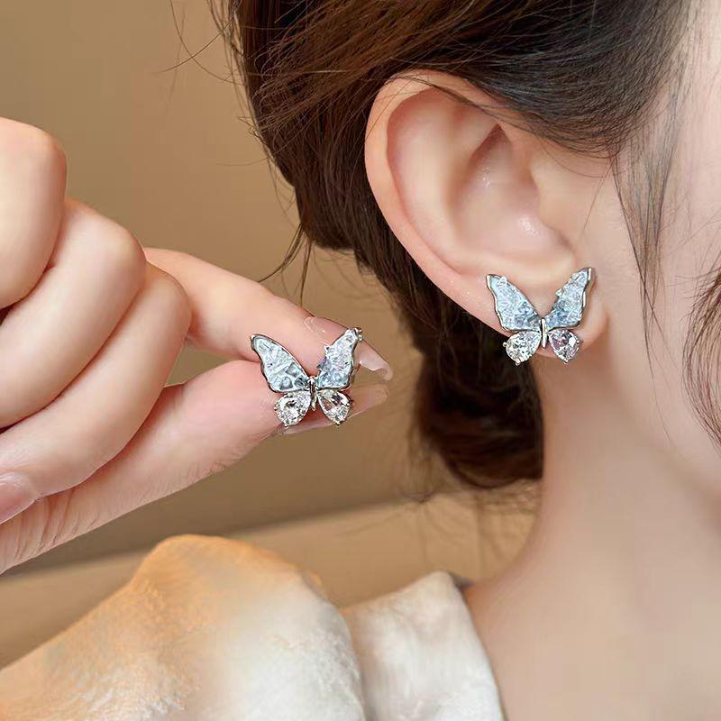Exquisite Blue Crystal Butterfly Stud Earrings - Artistic, Fresh, Niche Luxury Feel
