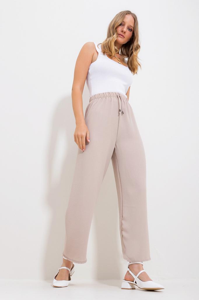 Women's Trousers New Season Fashion Vibrant Green Elastic Waist Comfortable Cute Aerobin Trousers