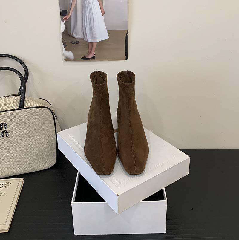 Brown Short Boots Women's Inner Height Increase Zipper Square Head Versatile 2025 New Autumn and Winter Korean Version Suede Thin Boots