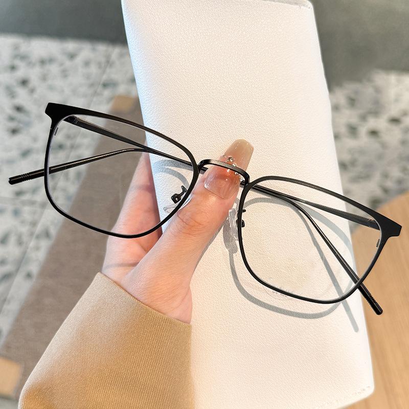 New Business Leisure Frame Anti Blue Light Glasses Metal Glasses Frame Premium Eyebrow Glasses Myopia Glasses MH9030