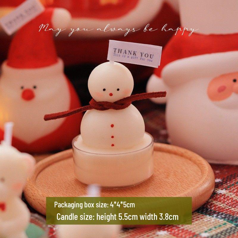 

Рождественская атмосфера свеча: Фигурки Санты, Снеговика и Пряничного человечка Black Cedar