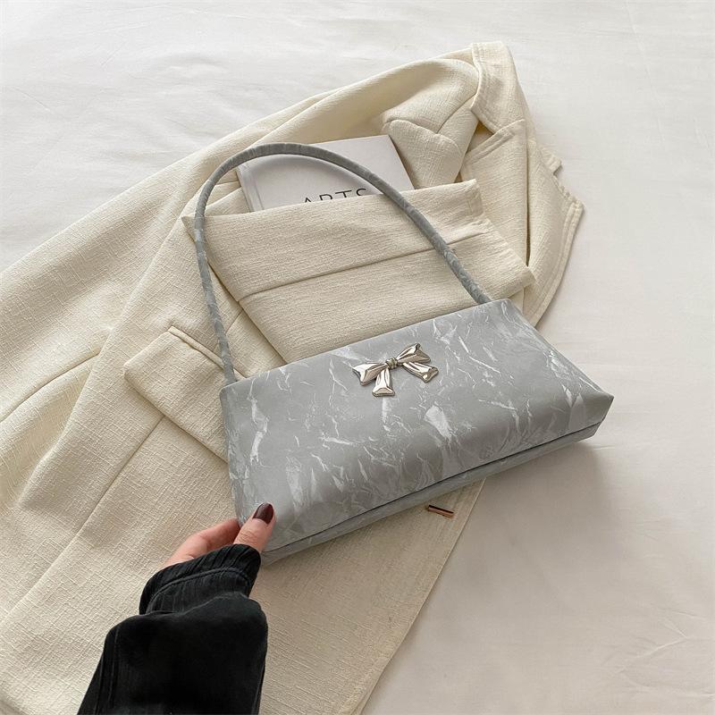 French Niche Bag Women's Bag 2025 Summer New Fashionable and Beautiful Shoulder Bag Foreign Style Bow Small Square Bag